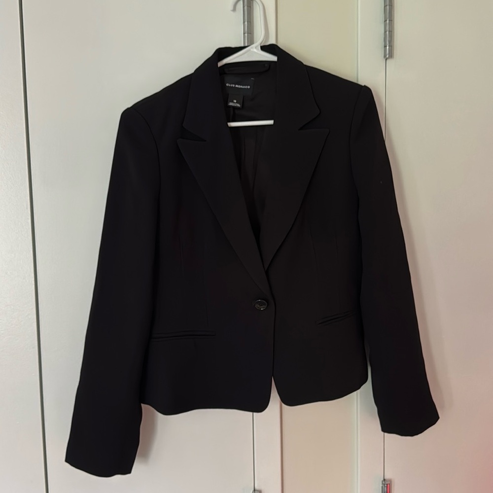 Like new Club Monaco Blazer